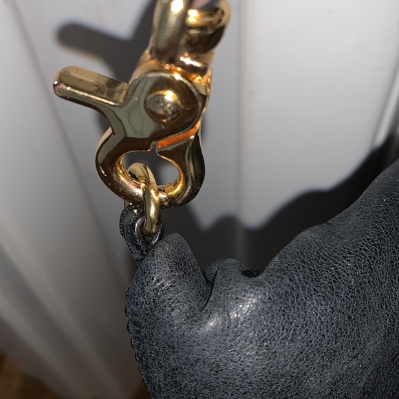 TORY Burch Flopover Black leather Clutch or crossbody Handbag. - Picture 3 of 11